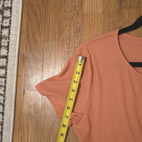LEVIS SIGNATURE WOMEN'S PEACH RIBBED SUMMER SHORT SLEEVE TEE-SHIRT SIZE XL - Picture 11 of 12